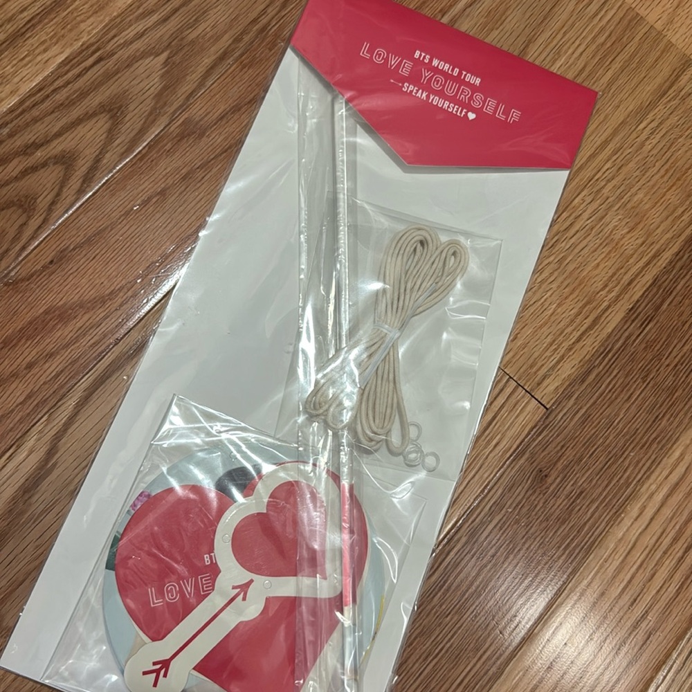 BTS speak yourself garland